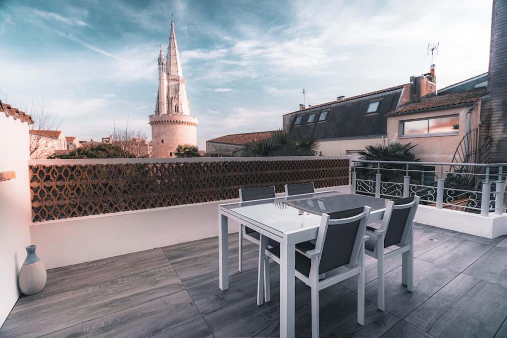 拉罗歇尔Vue Superbe Sur Tour De La Lanterne T2 Avec Terrasse Remparts 2公寓 外观 照片