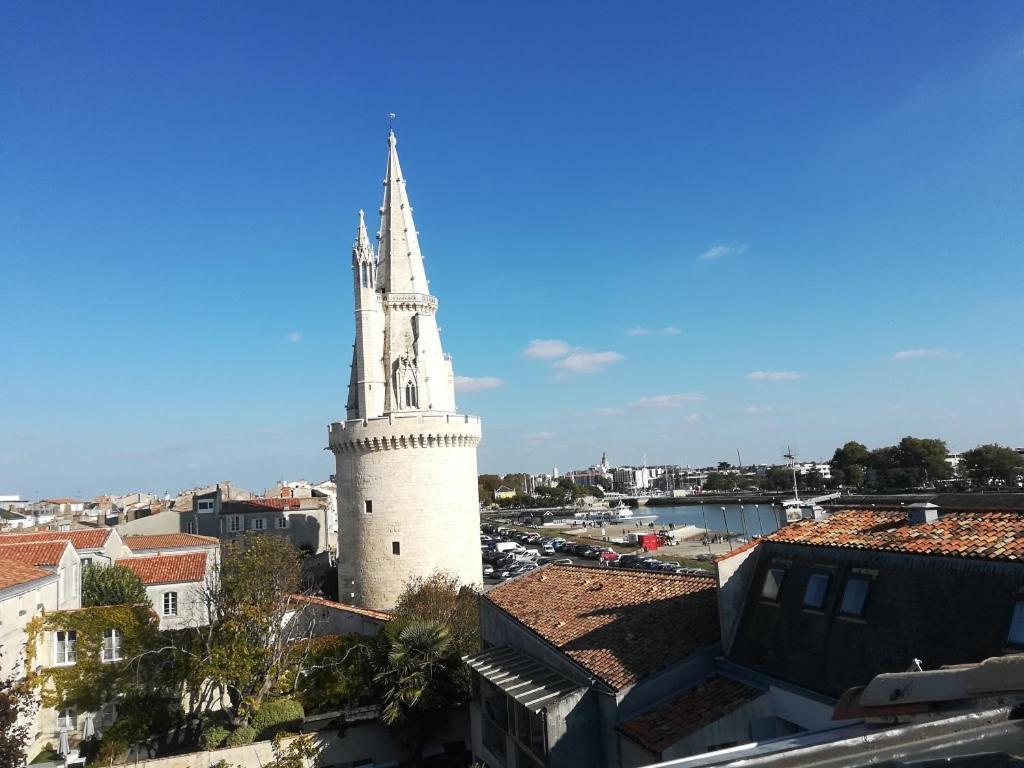 拉罗歇尔Vue Superbe Sur Tour De La Lanterne T2 Avec Terrasse Remparts 2公寓 外观 照片